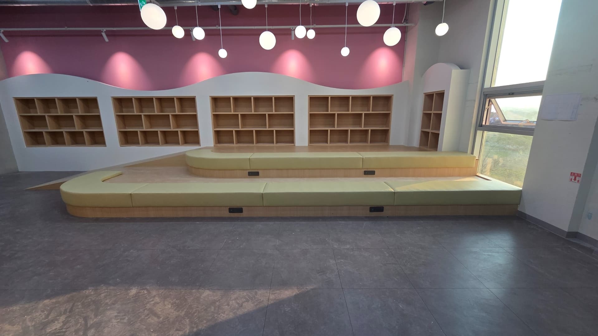 교회 어린이 도서관 인테리어 - 이미지 5