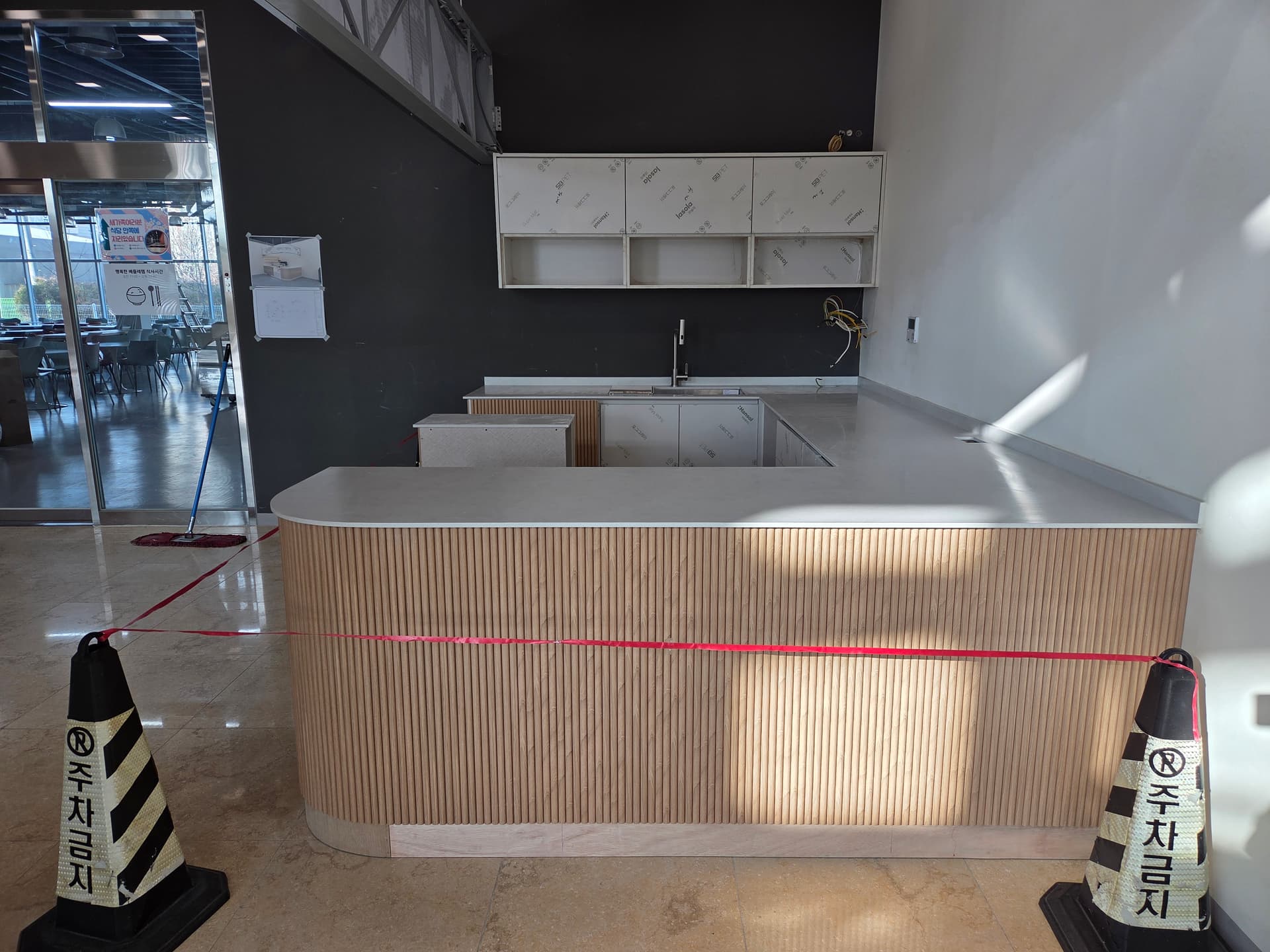 교회 커피스테이션 인테리어 - 이미지 4