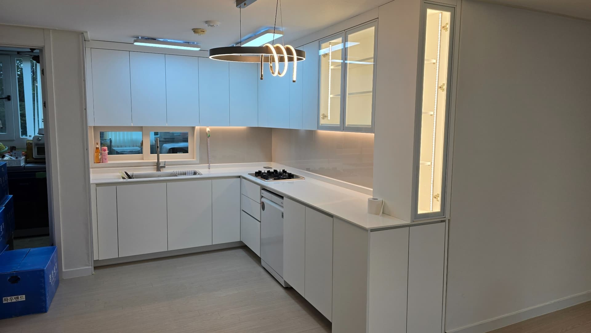 방학동 래미안 30평대 인테리어 - 주방 After 1